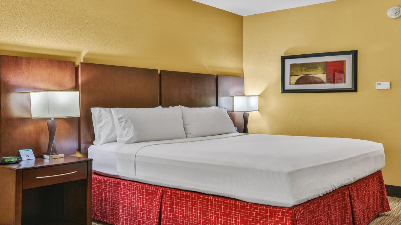 Holiday Inn Express & Suites Houston South - Near Pearland By Ihg Extérieur photo
