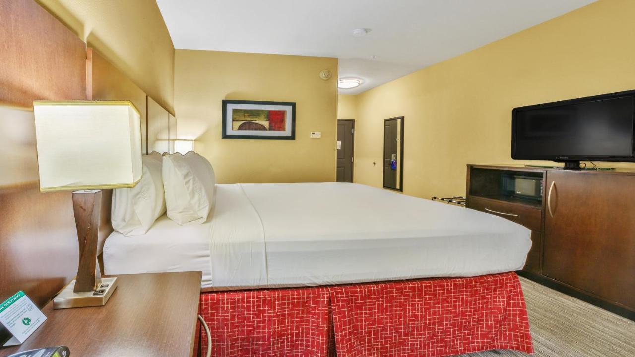 Holiday Inn Express & Suites Houston South - Near Pearland By Ihg Extérieur photo