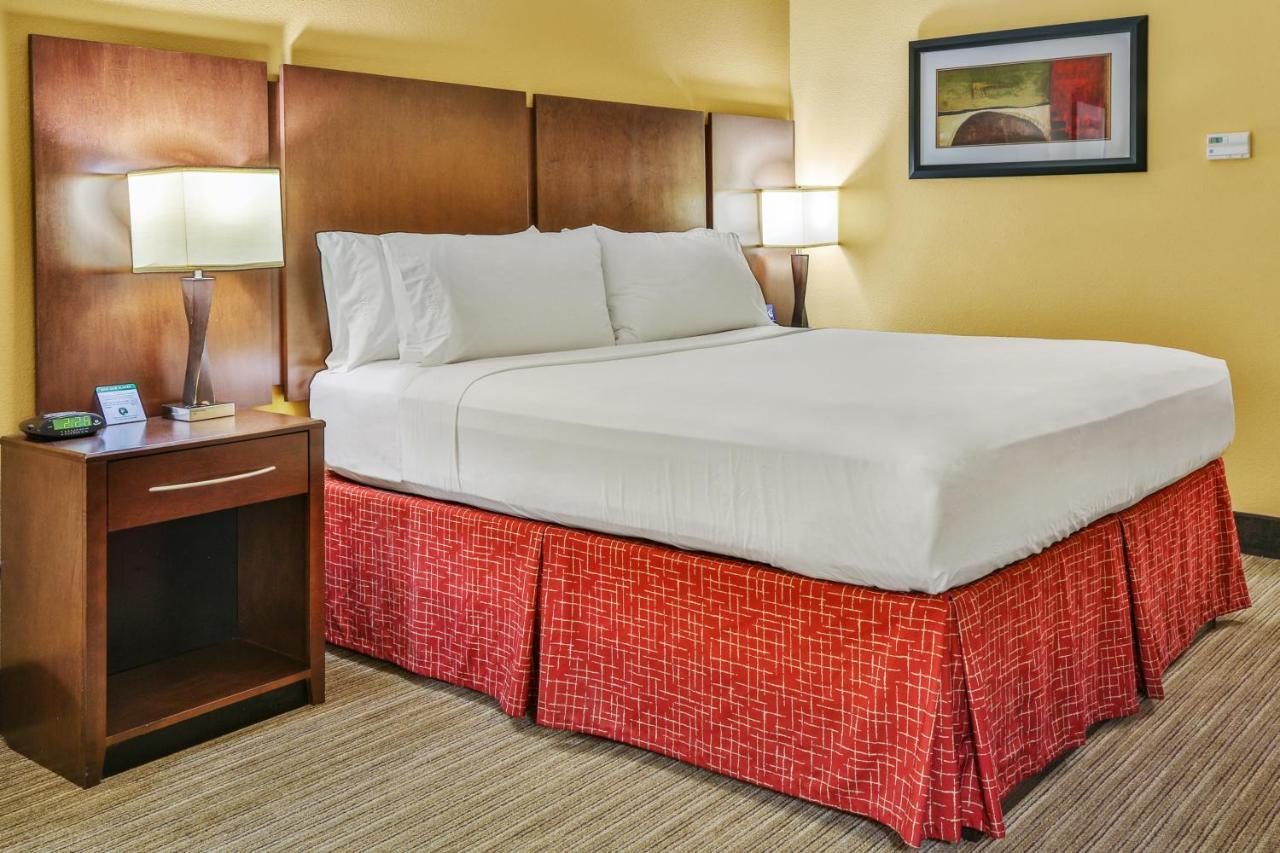 Holiday Inn Express & Suites Houston South - Near Pearland By Ihg Extérieur photo