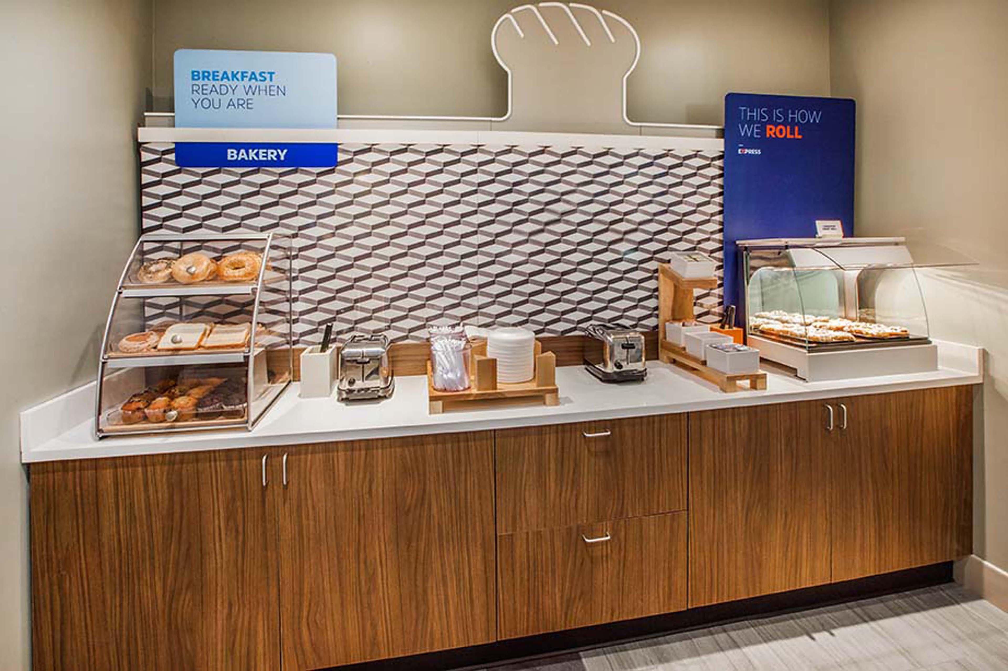 Holiday Inn Express & Suites Houston South - Near Pearland By Ihg Extérieur photo