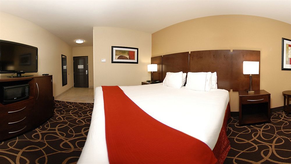 Holiday Inn Express & Suites Houston South - Near Pearland By Ihg Extérieur photo